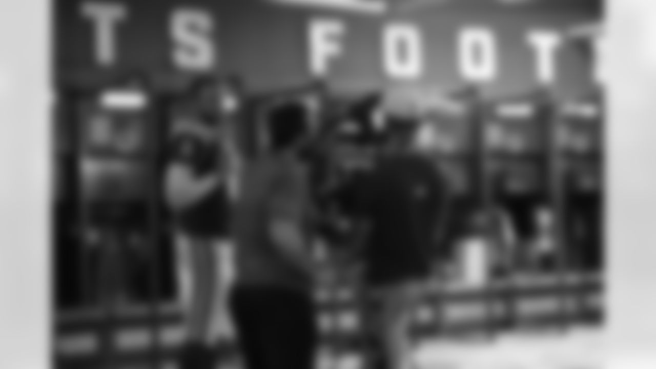 2021_0319_Wentz_Candids_0152