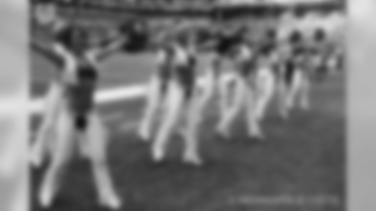 2018_1010_35yrsColtsCheer_0071