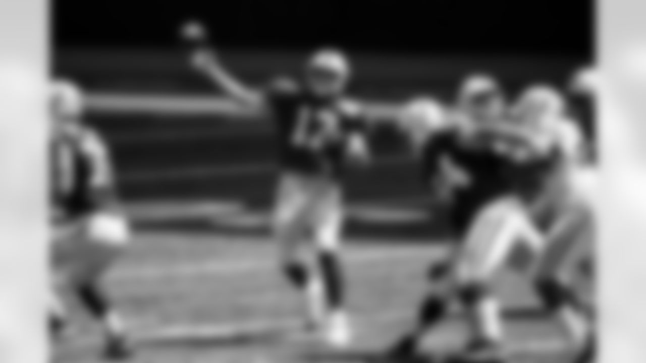 17 QB Philip Rivers