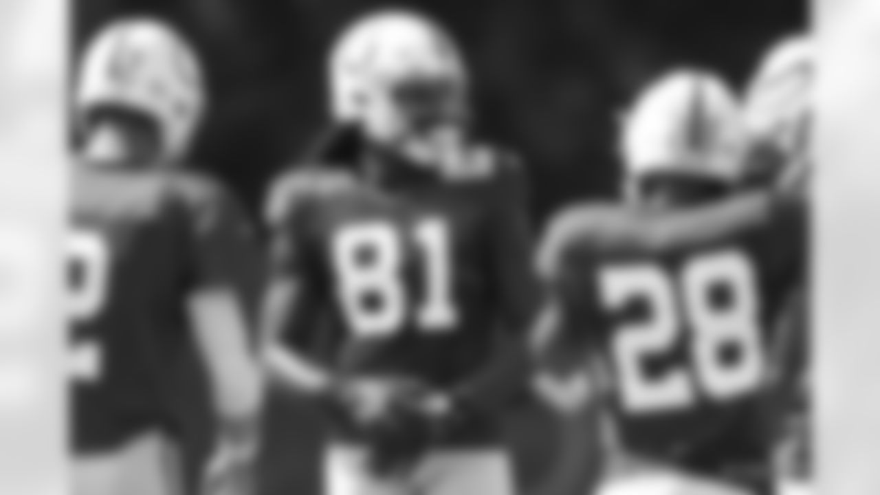 81 TE Mo Alie-Cox