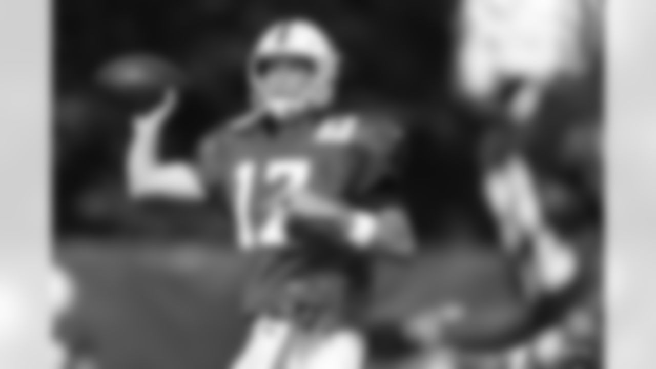 Philip Rivers #17 QB 6-5 228lbs 38yrs Exp 17 North Carolina State
