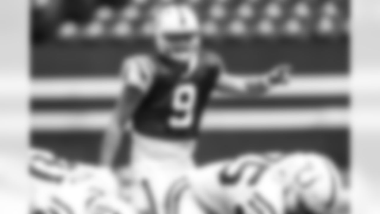 QB Jacob Eason, 6-6, 231