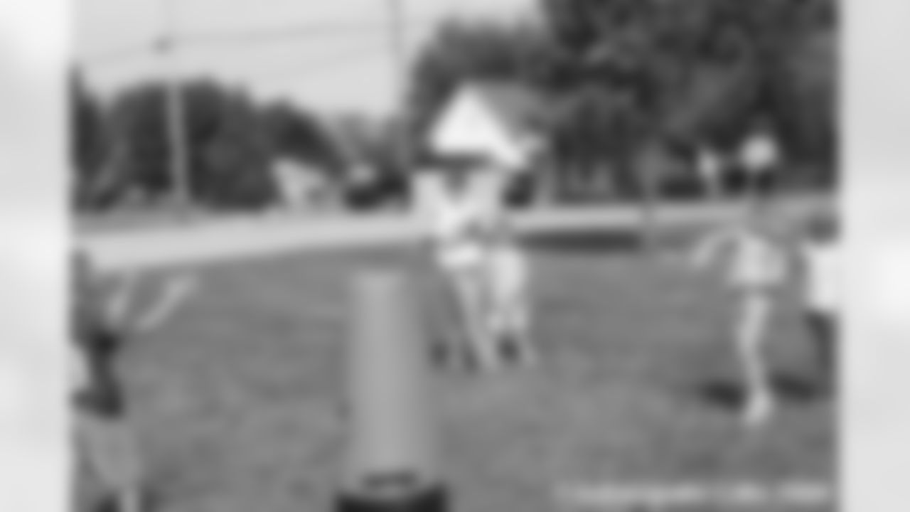 LANDING_youthfootball-8