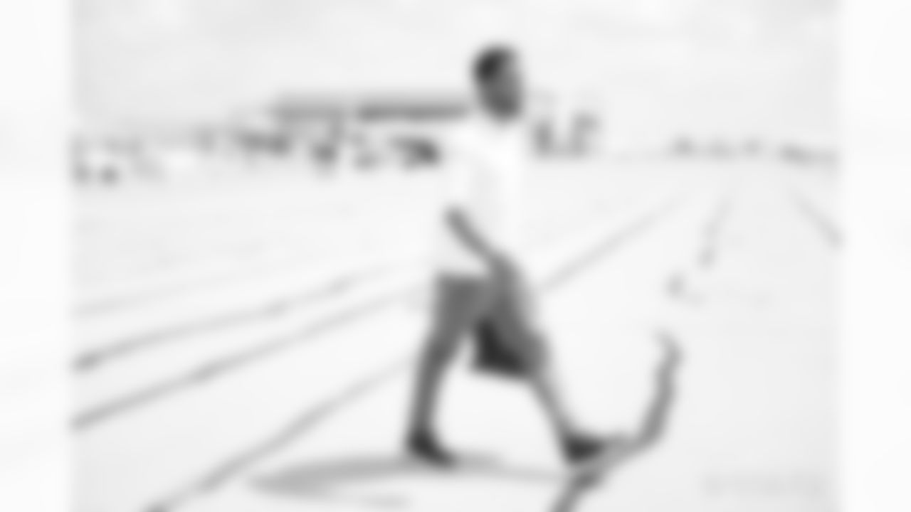 3 QB Brett Hundley