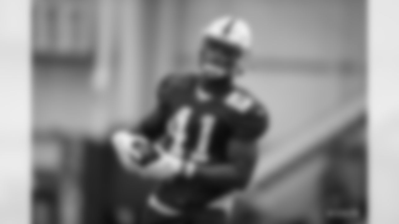 41 TE Farrod Green
