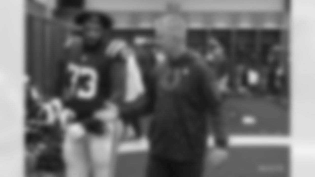 73 T Julién Davenport, Indianapolis Colts Head Coach Frank Reich
