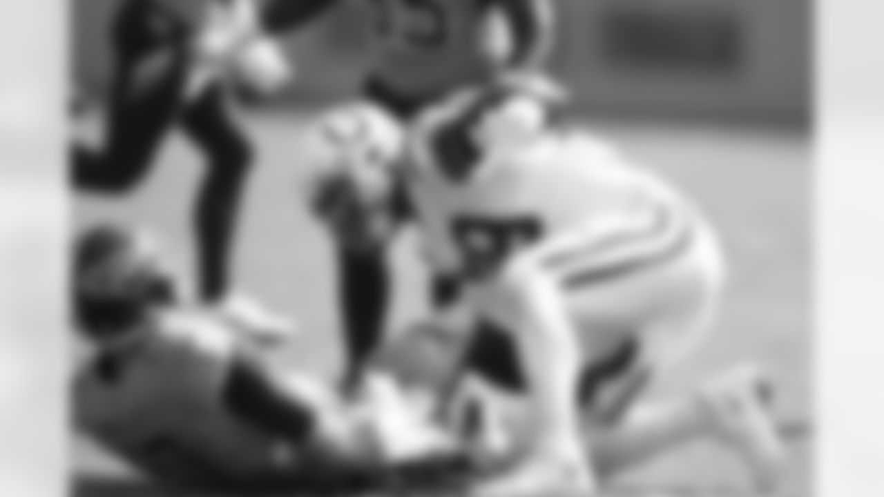 99 DT DeForest Buckner