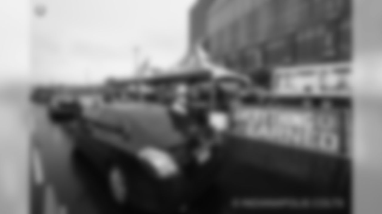 2018_1119_HorseshoeHelp_Spon_0126