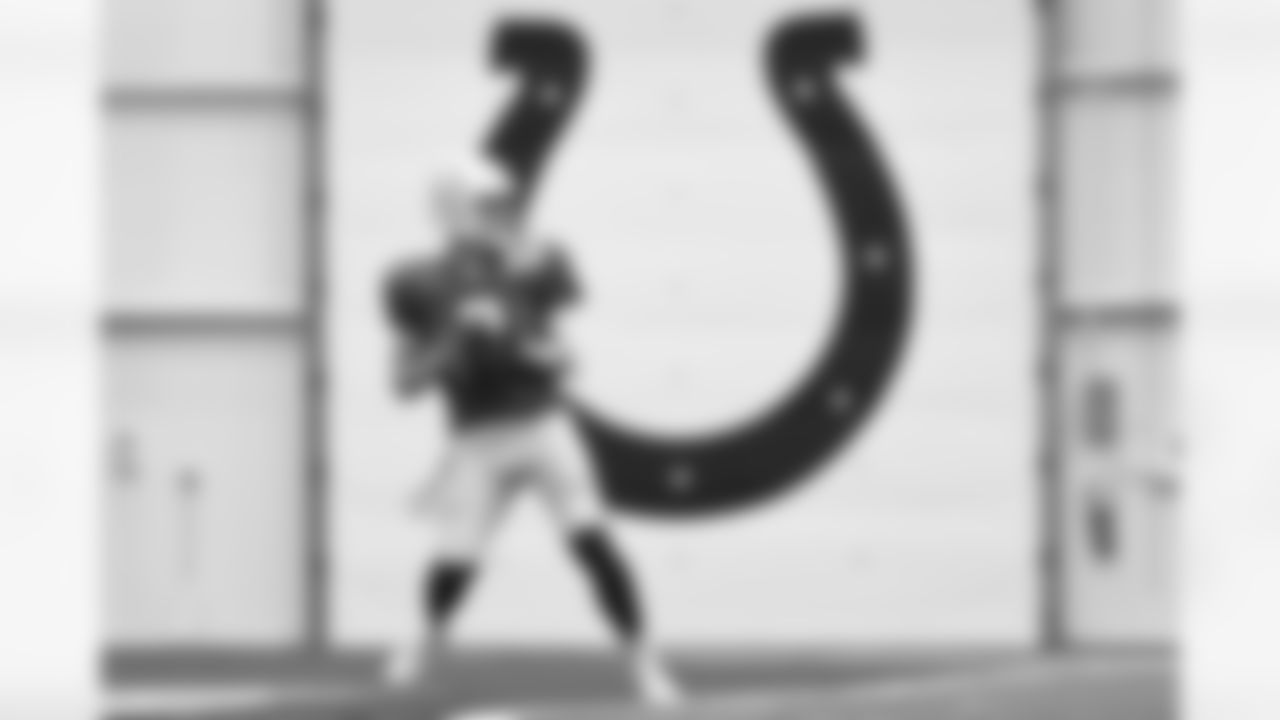 9 QB Nick Foles