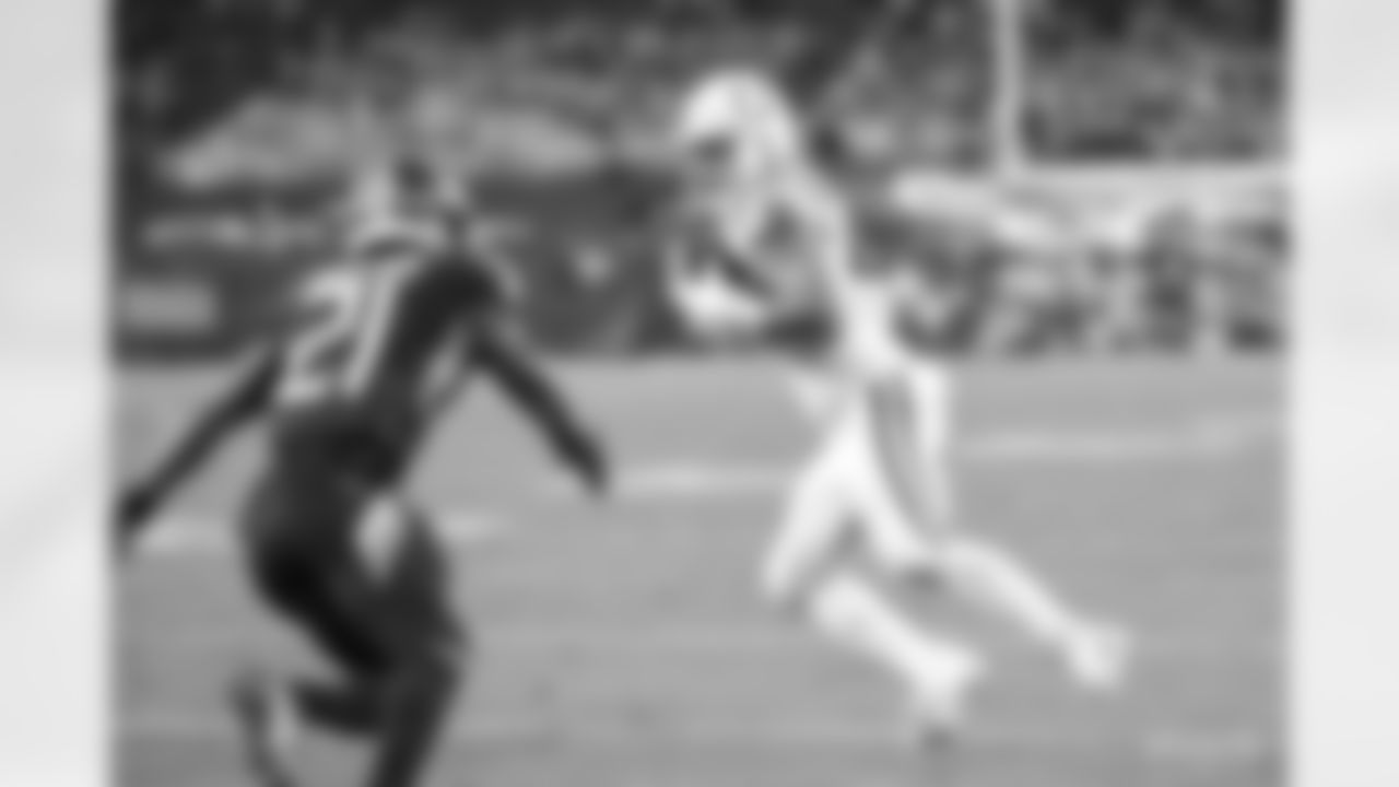 80 TE Trey Burton
