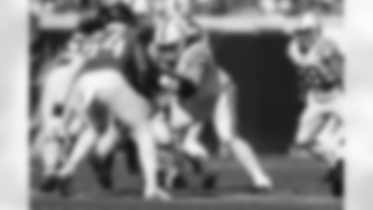 56 C/G Quenton Nelson