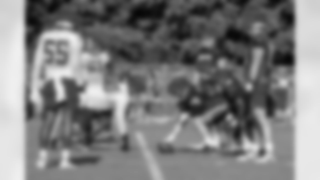90 DT Grover Stewart , 78 C Ryan Kelly
2023 Colts Training Camp - Grand Park