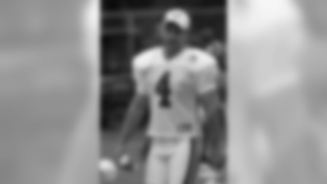 Adam Vinatieri-1