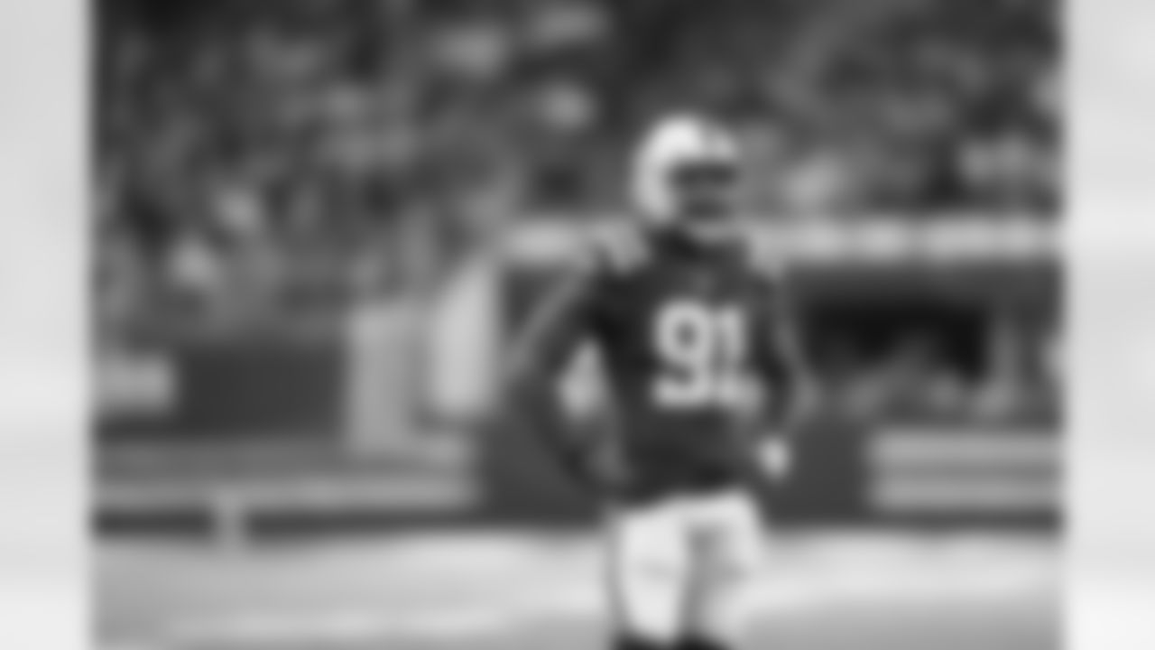 91 DE Yannick Ngakoue