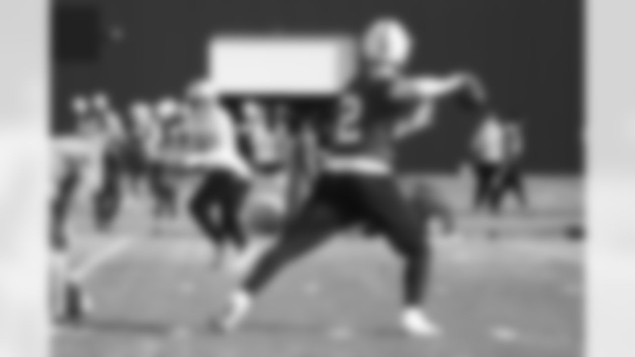 2 QB Carson Wentz, #21 RB Nyheim Hines