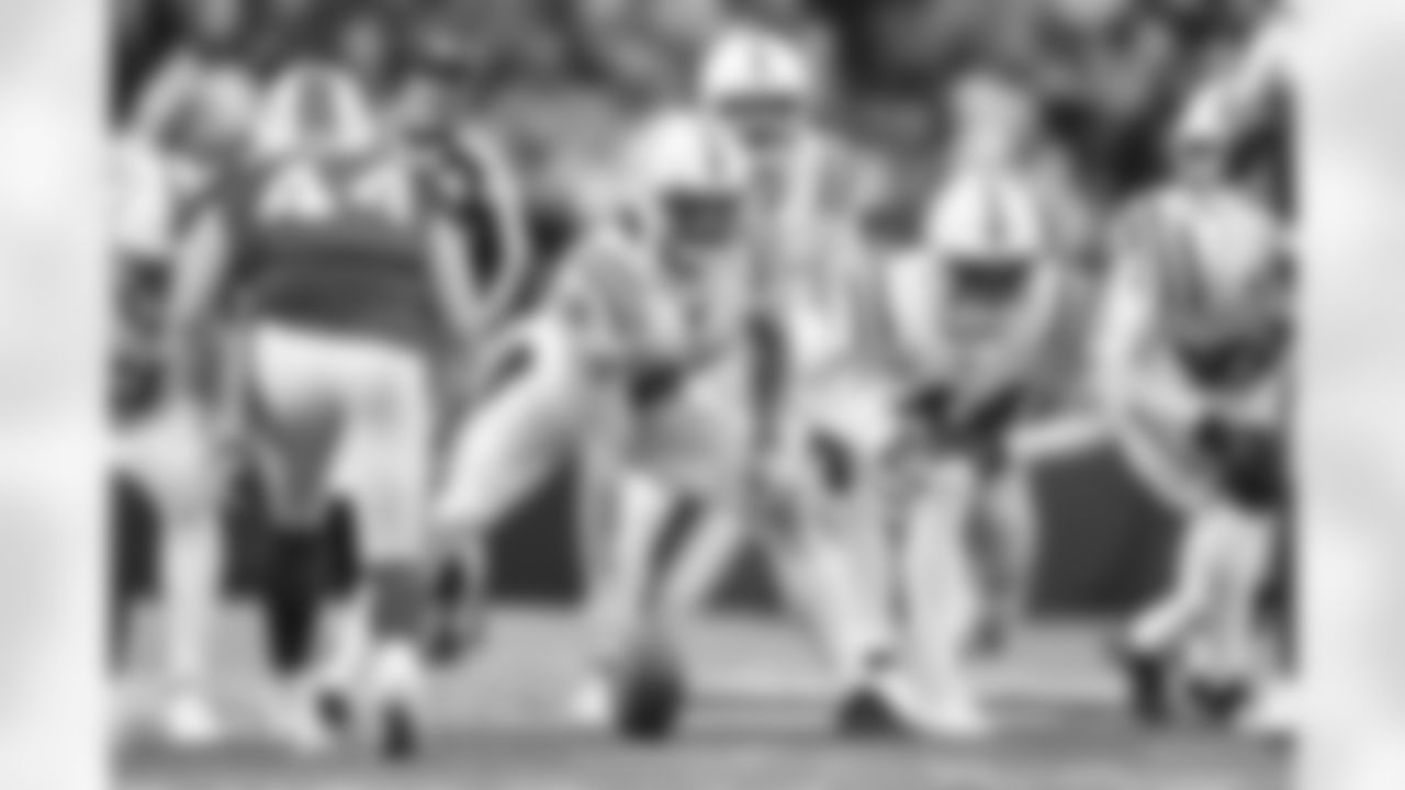 46 LS Luke Rhodes, #44 LB Zaire Franklin