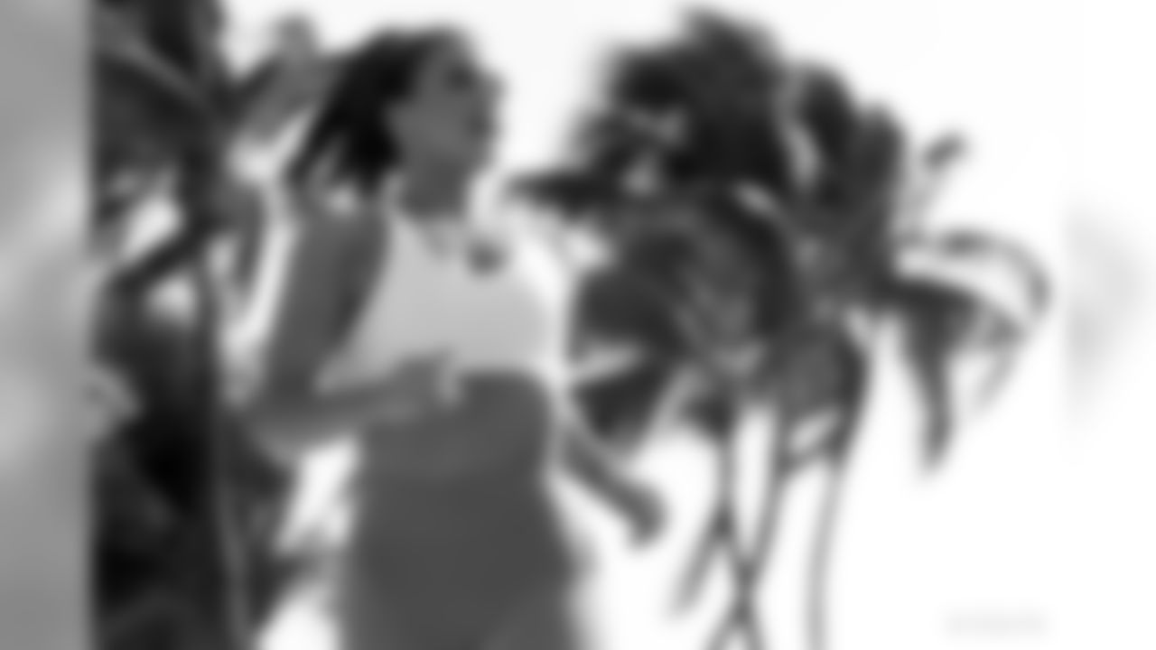 Cheer-1077