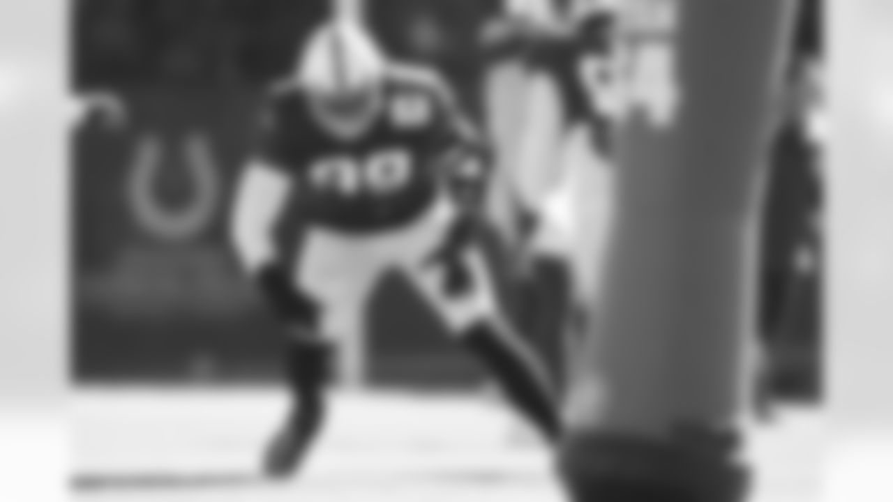 99 DT DeForest Buckner