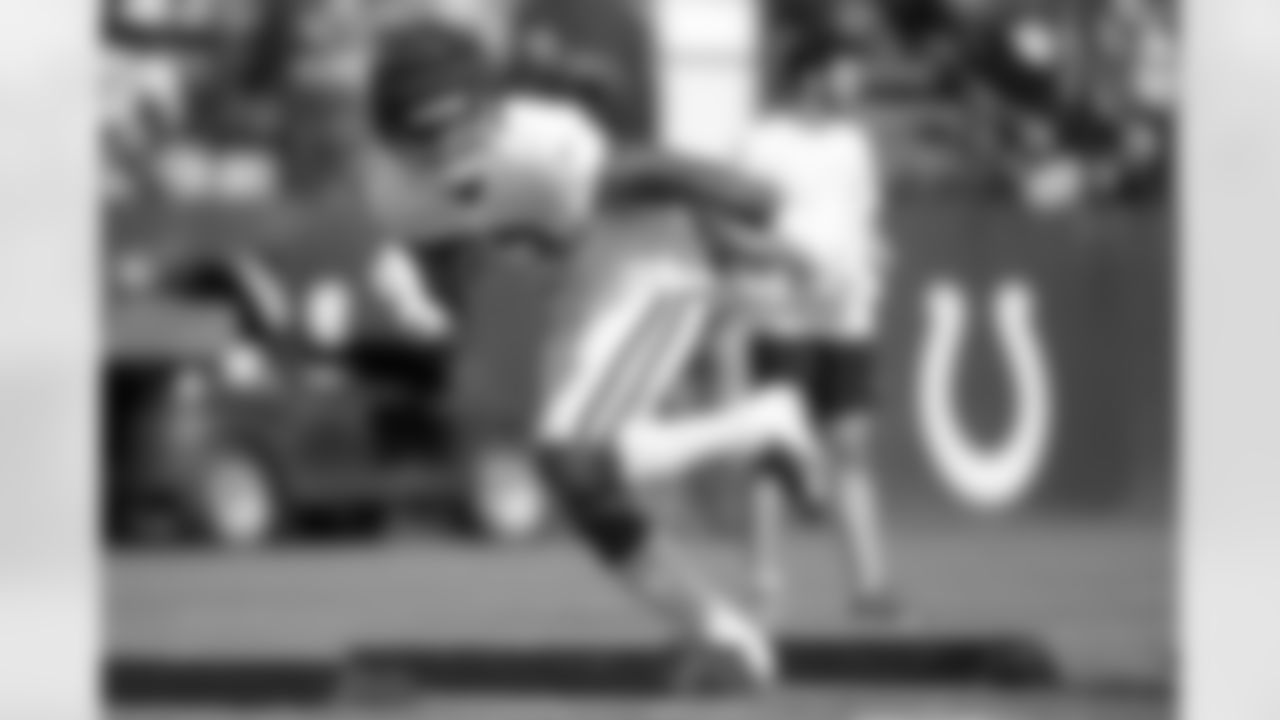 53 LB Shaquille Leonard
2023 Colts Training Camp - Grand Park