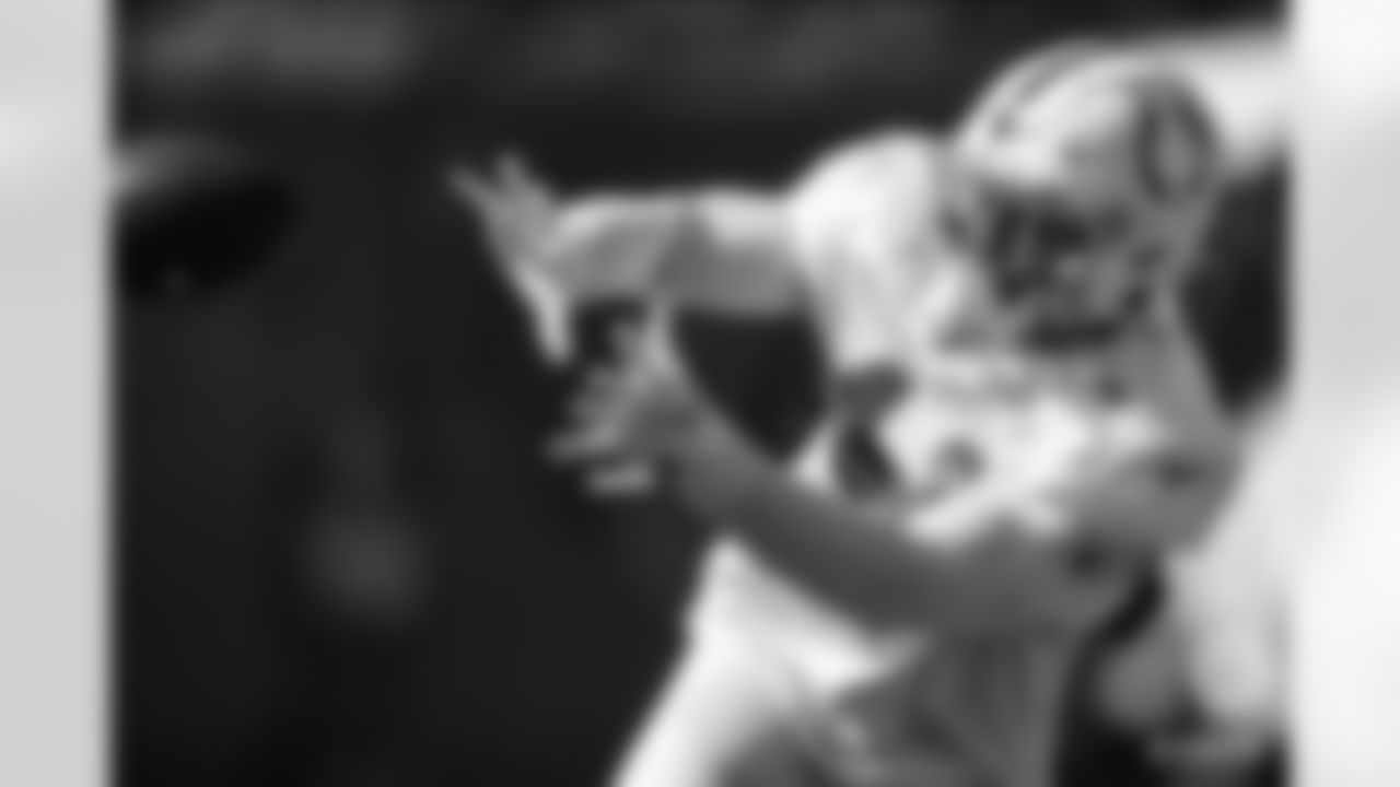 41 TE Farrod Green