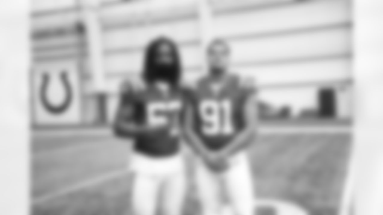57 DE Kemoko Turay, #91 DE Isaac Rochell