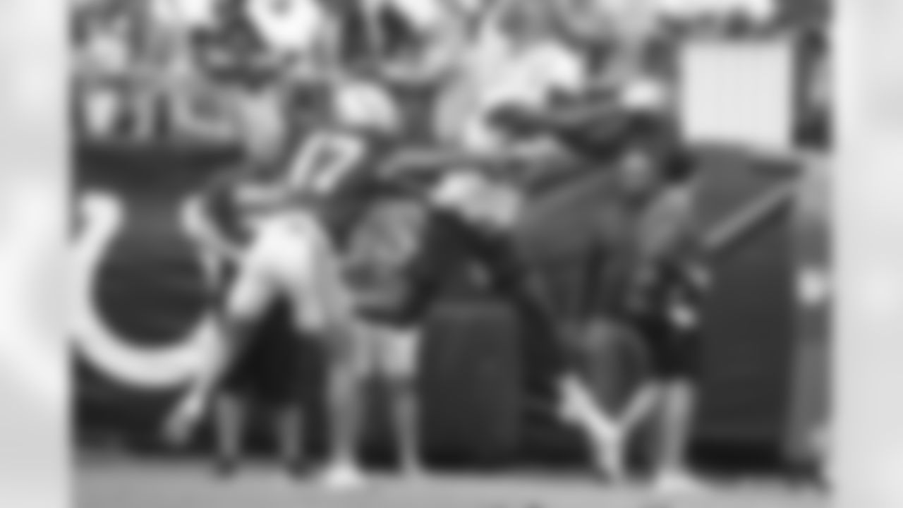 47 CB Anthony Chesley, #80 WR Gary Jennings