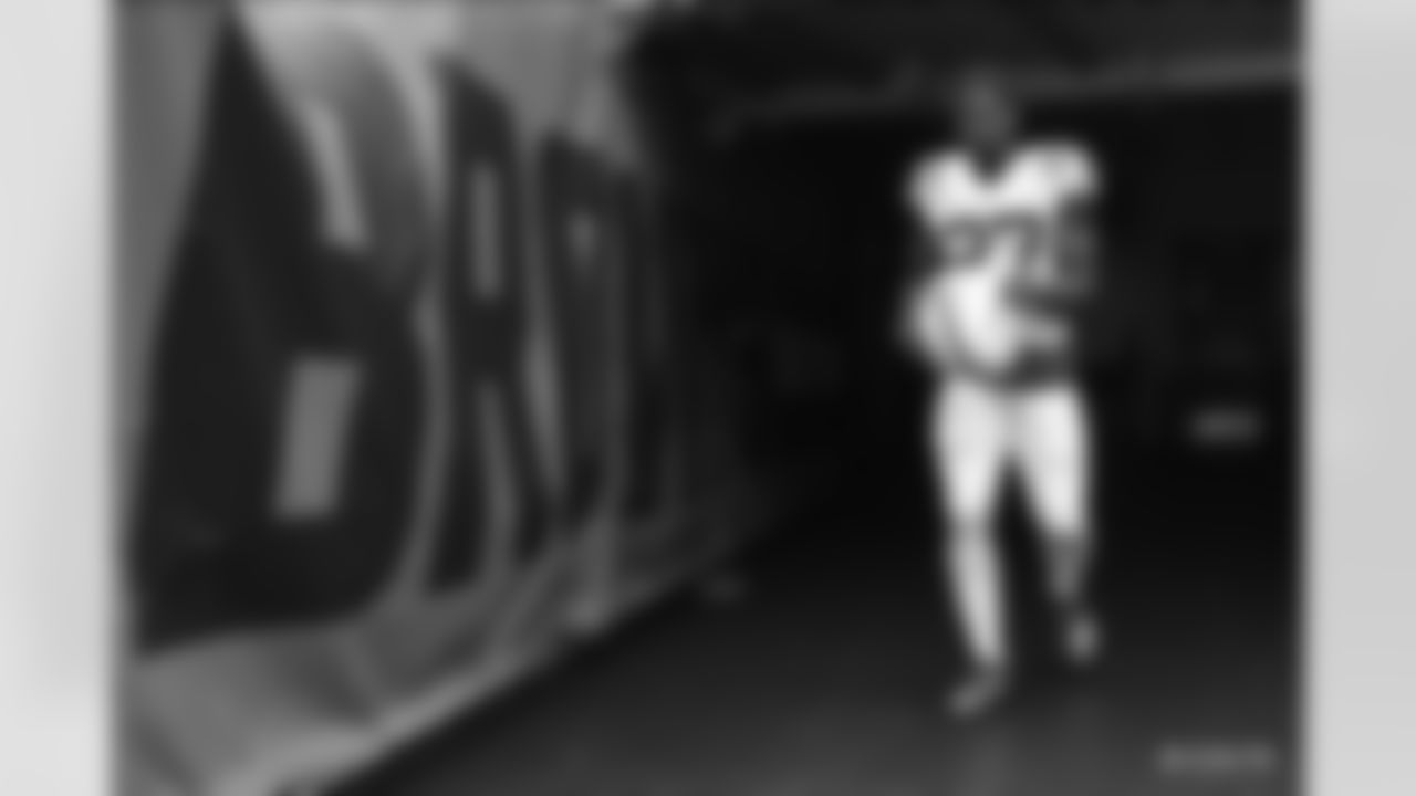 27 CB Xavier Rhodes