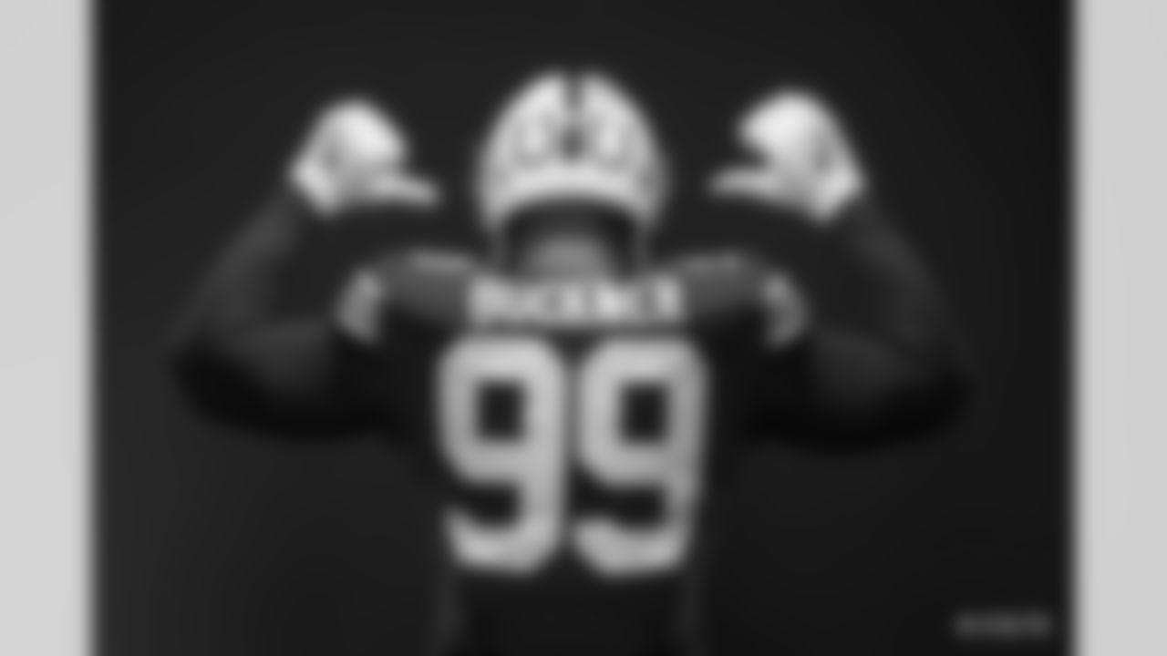 99 DT DeForest Buckner