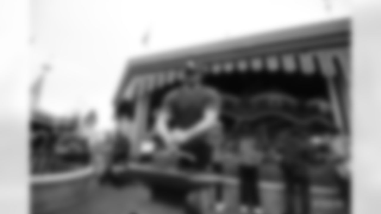 2020_0123_NellyKellyDisney_0389