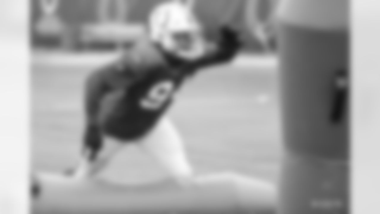 94 DT/DE Tyquan Lewis