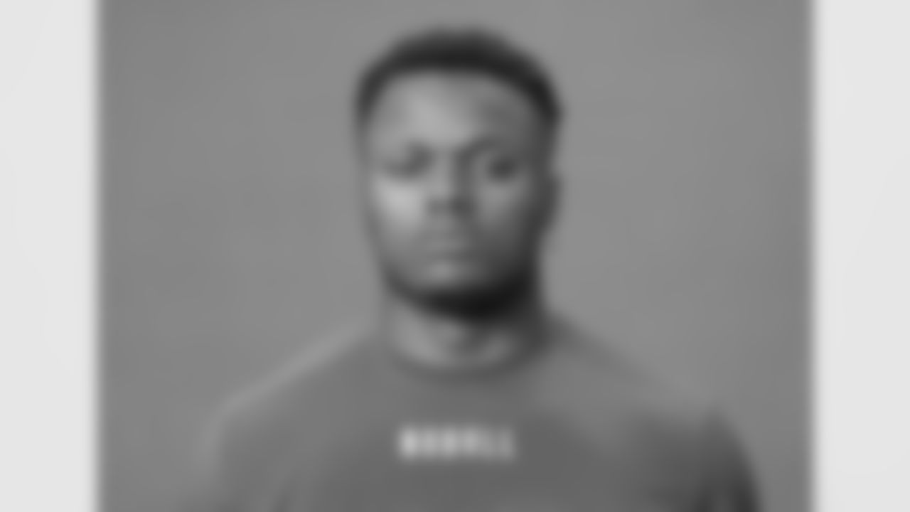 Oregon linebacker DJ Johnson poses for a portrait at the NFL football Combine on Tuesday, Feb. 28, 2023 in Indianapolis. (AJ Mast/AP Images for the NFL)