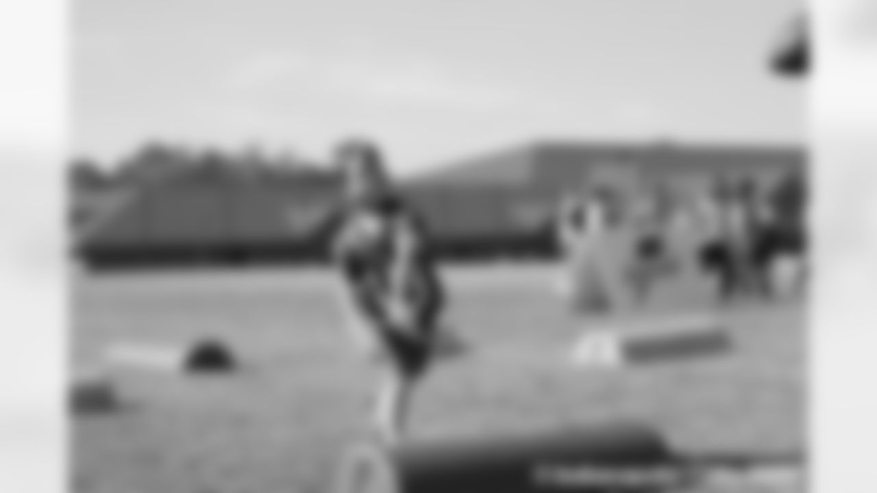 LANDING_youthfootball-5