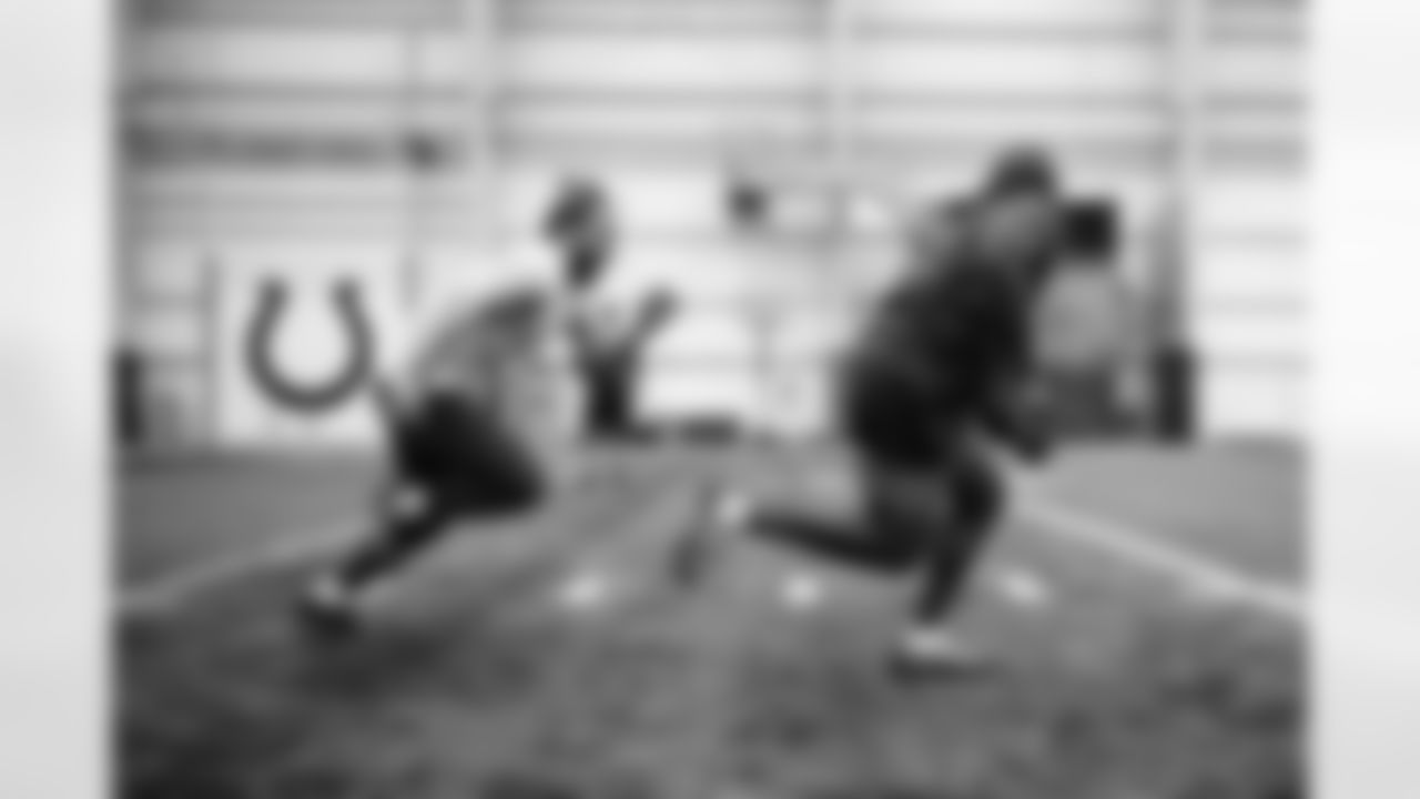 Players workout during Phase I of offseason workouts.
41 LB Grant Stuard, #44 LB Zaire Franklin,