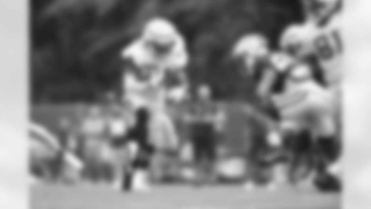 21 RB Nyheim Hines