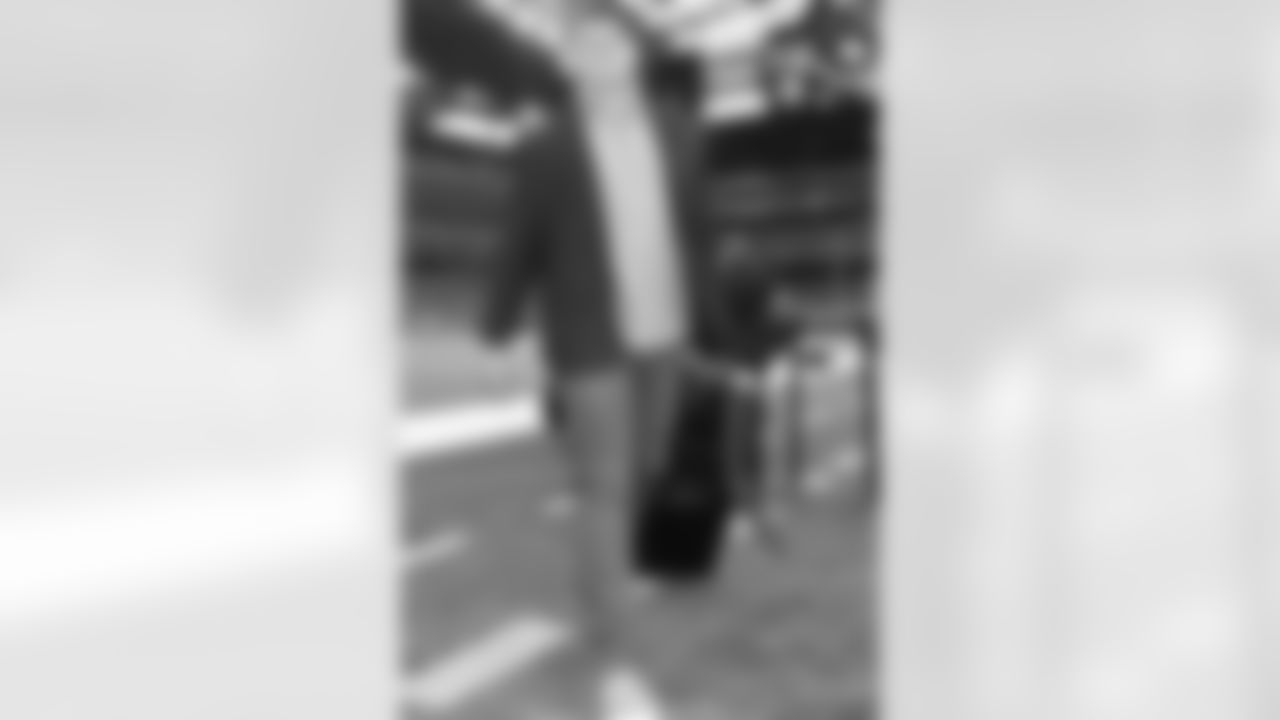 0911_HOU_Arrival_008