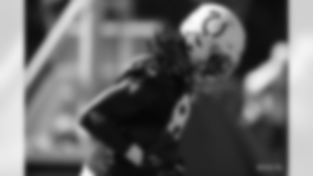 81 TE Mo Alie-Cox