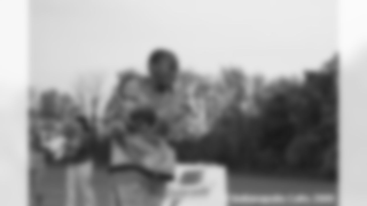 LANDING_youthfootball-8