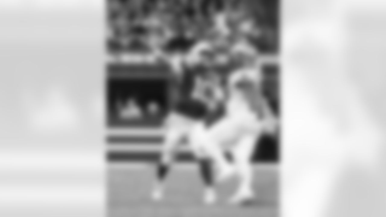 10 QB Gardner Minshew