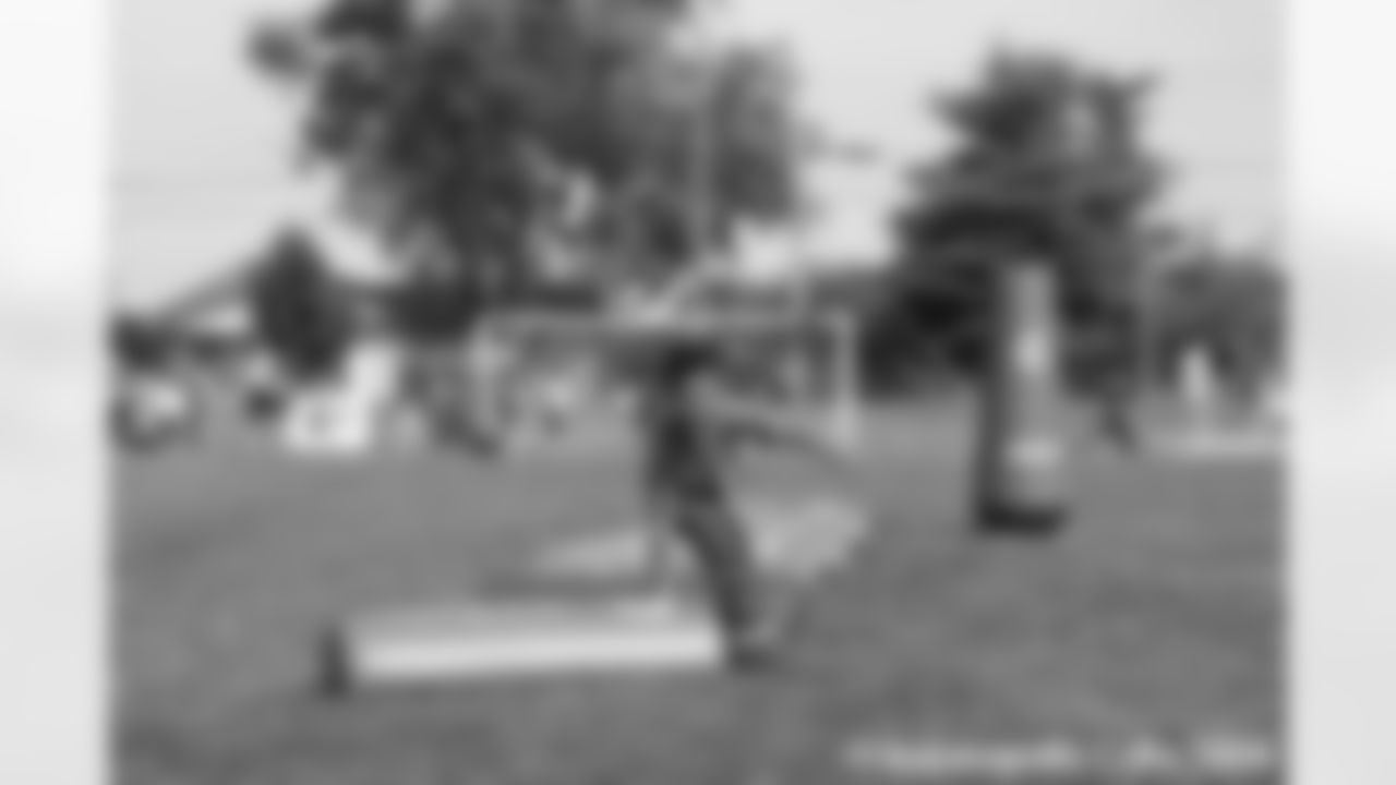 LANDING_youthfootball-8
