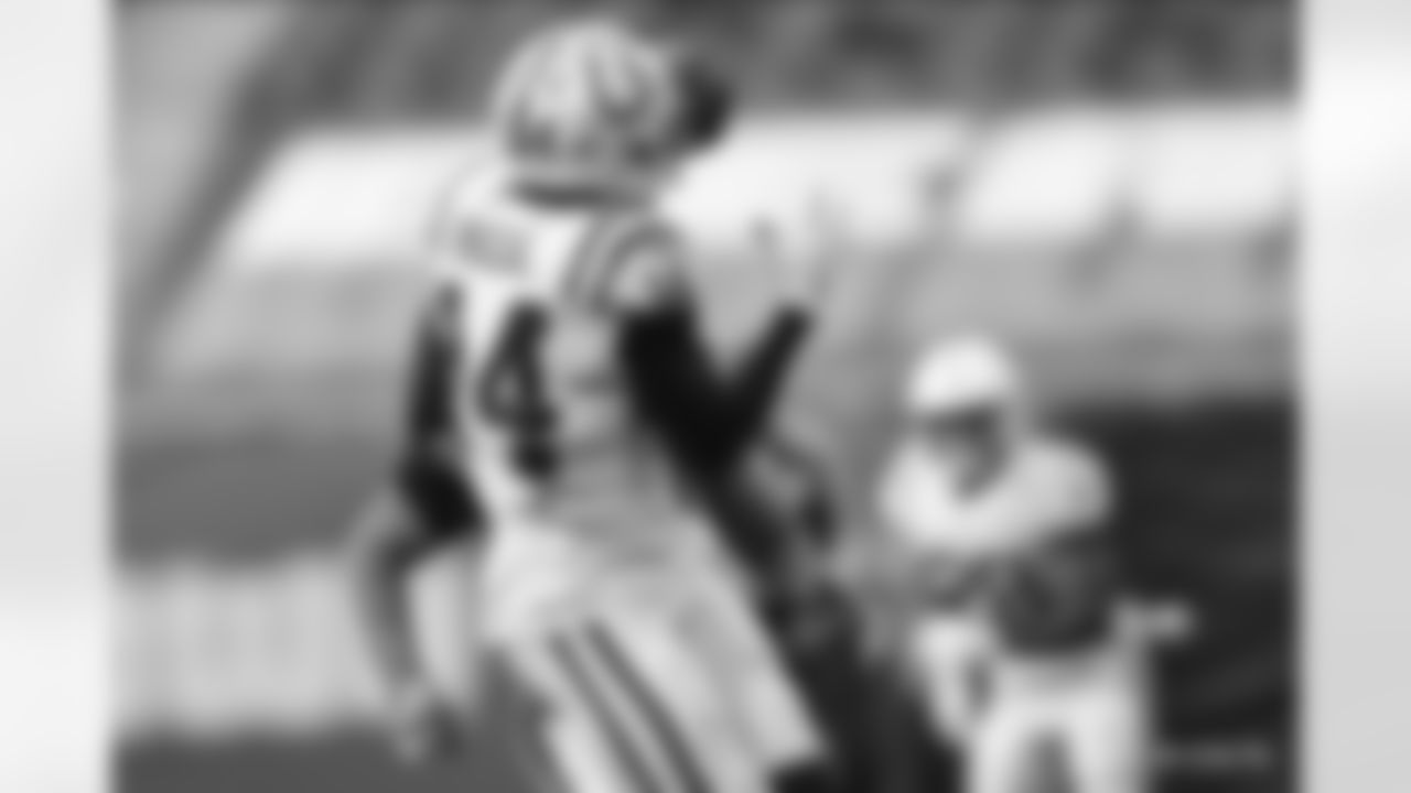 14 WR Zach Pascal