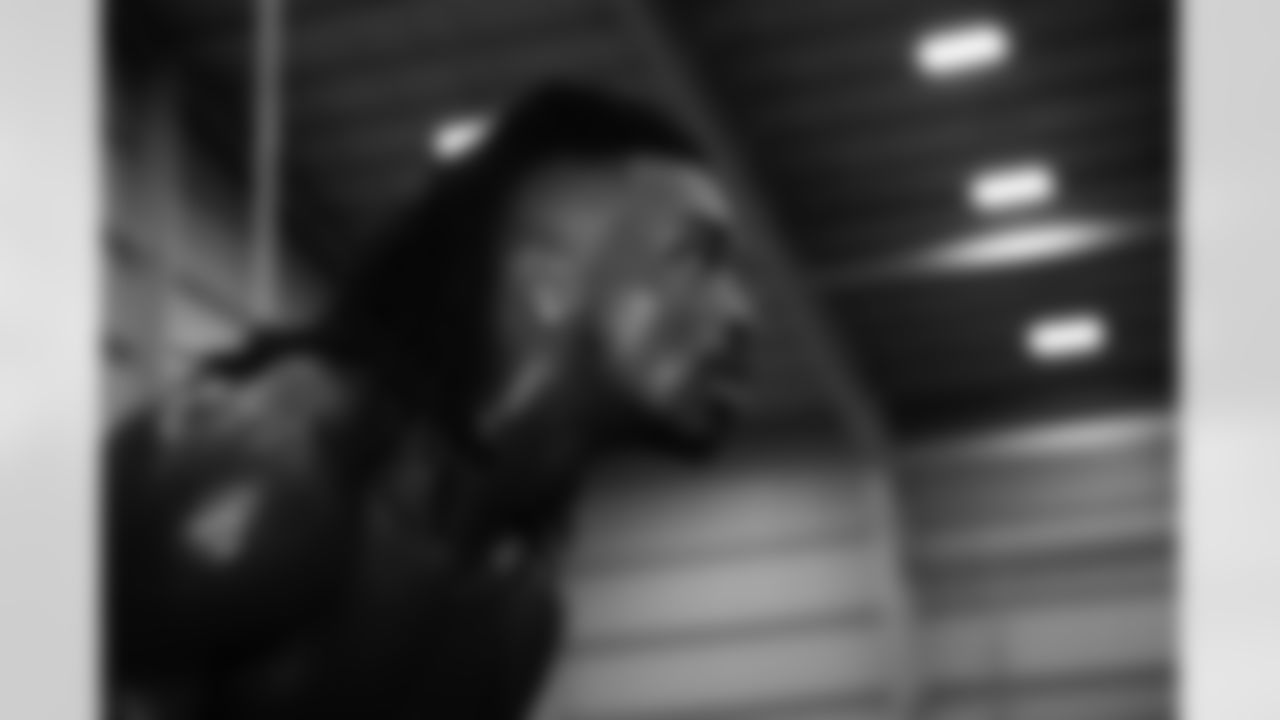 Players train during Phase I of offseason workouts.
16 WR Ashton Dulin,