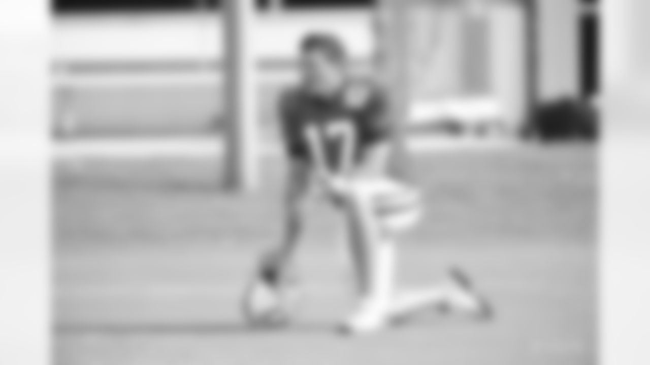 Philip Rivers #17 QB 6-5 228lbs 38yrs Exp 17 North Carolina State