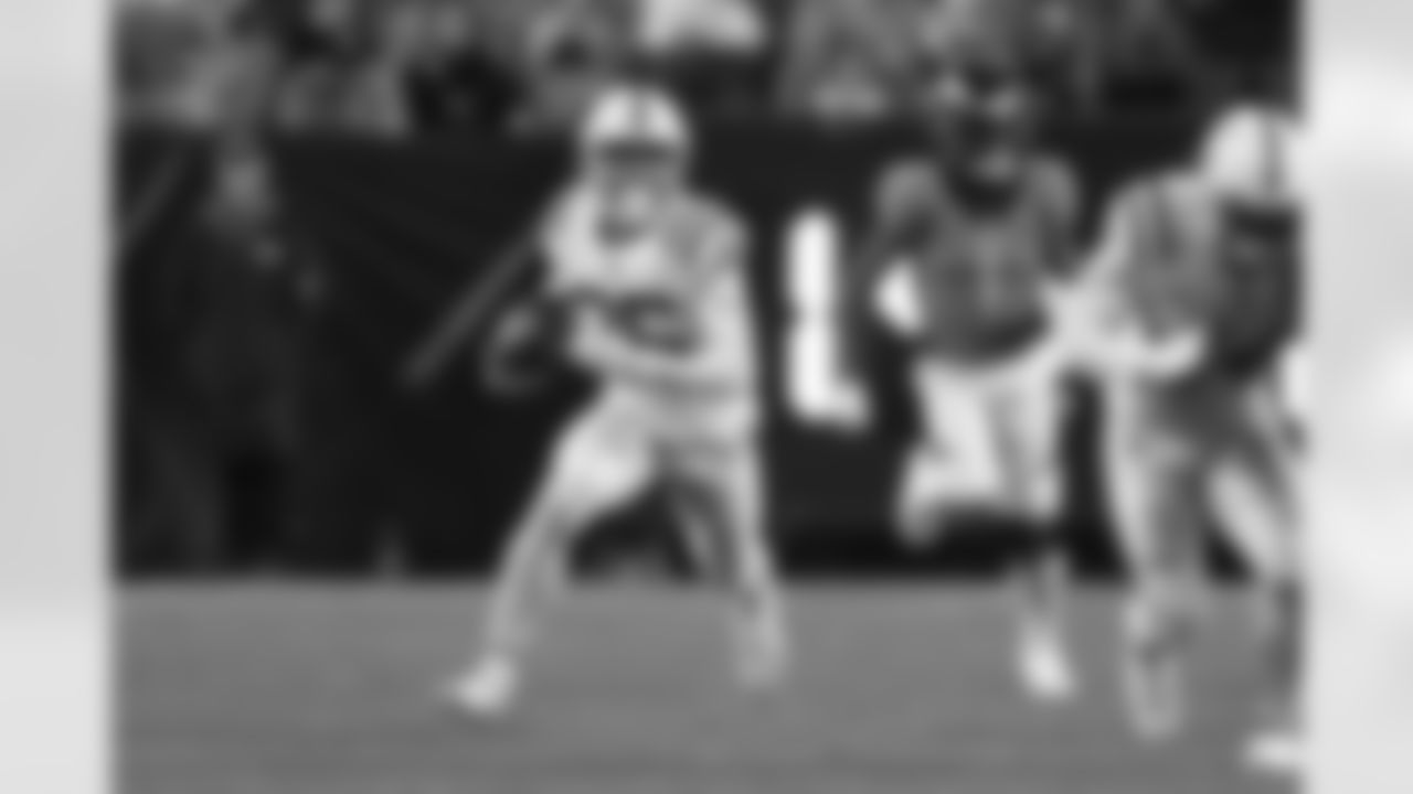25 CB Rodney Thomas II