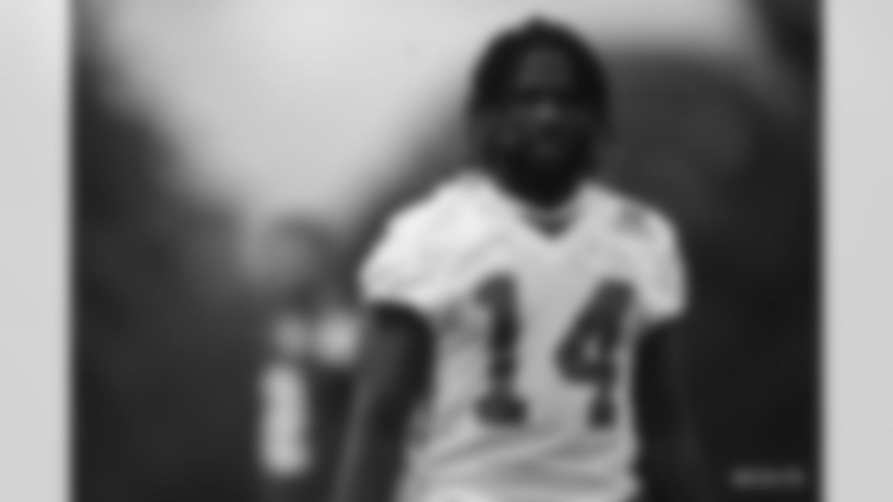 14 WR Zach Pascal