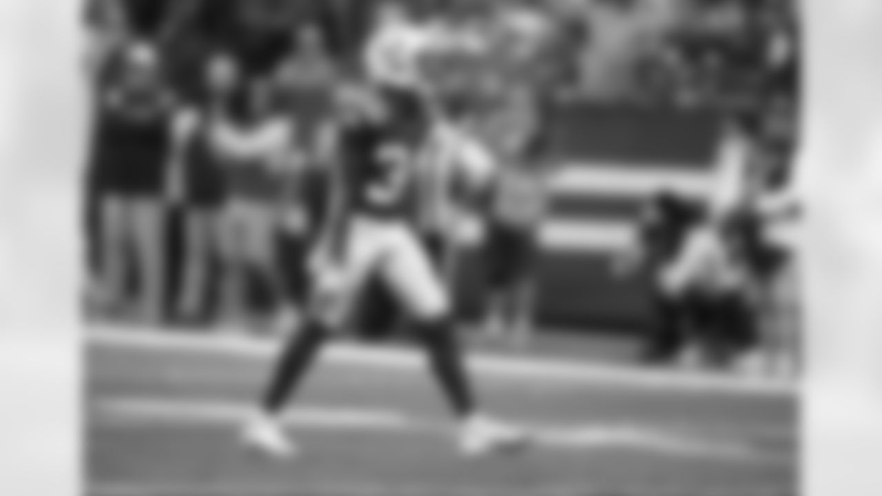 34 CB Isaiah Rodgers Sr.
