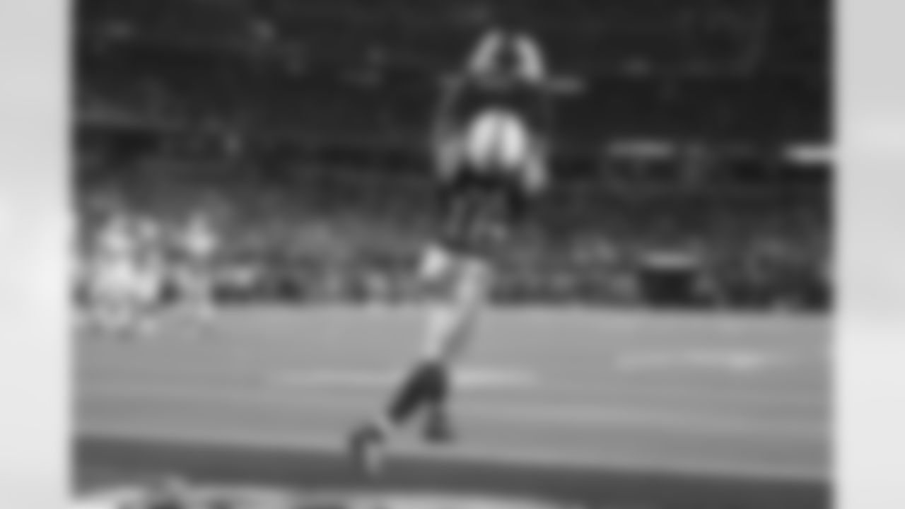 16 WR Ashton Dulin