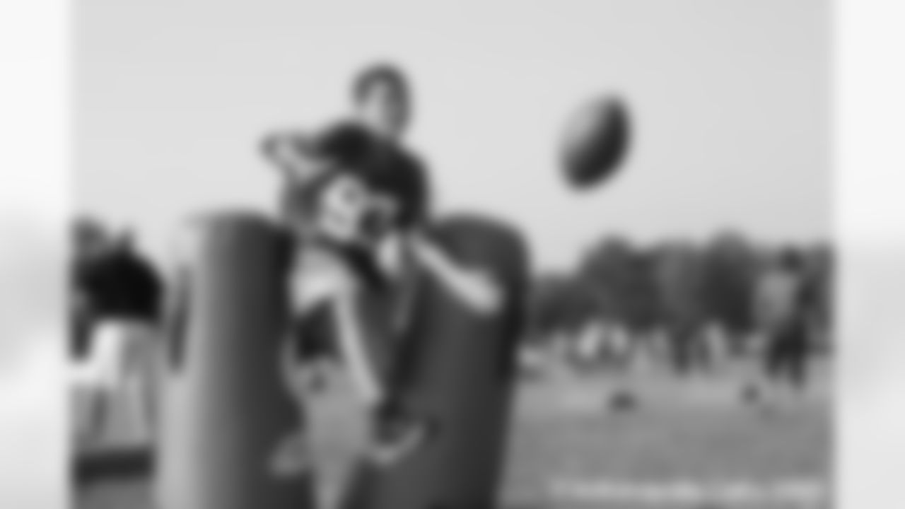 LANDING_youthfootball-8