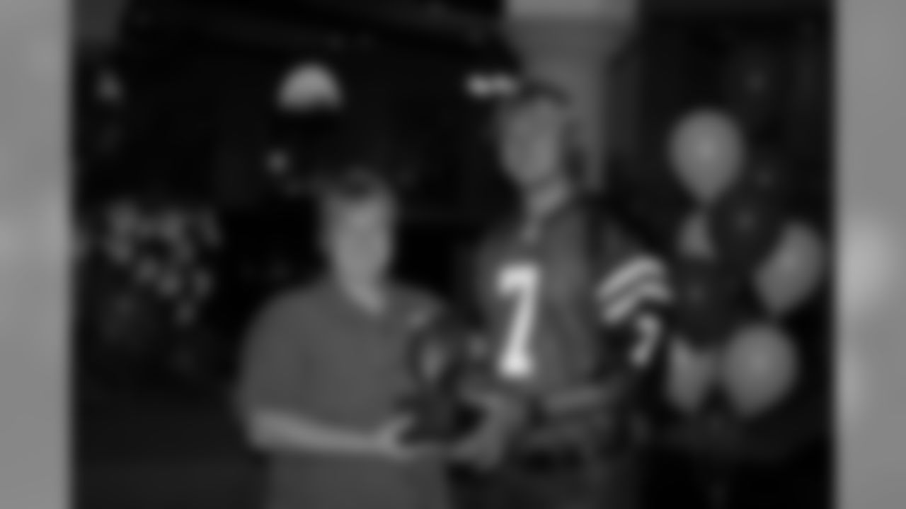 Community Quarterback Award