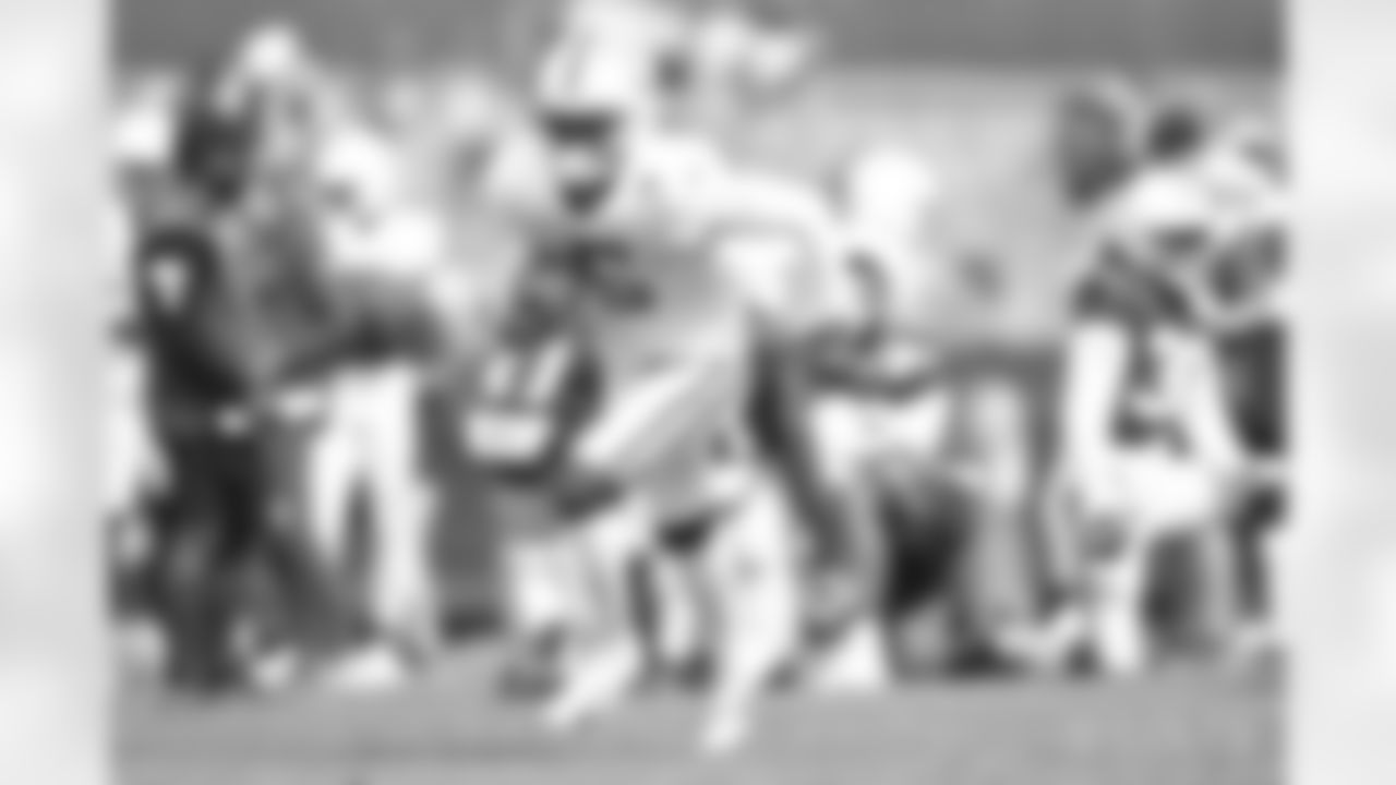 5 WR Quartney Davis