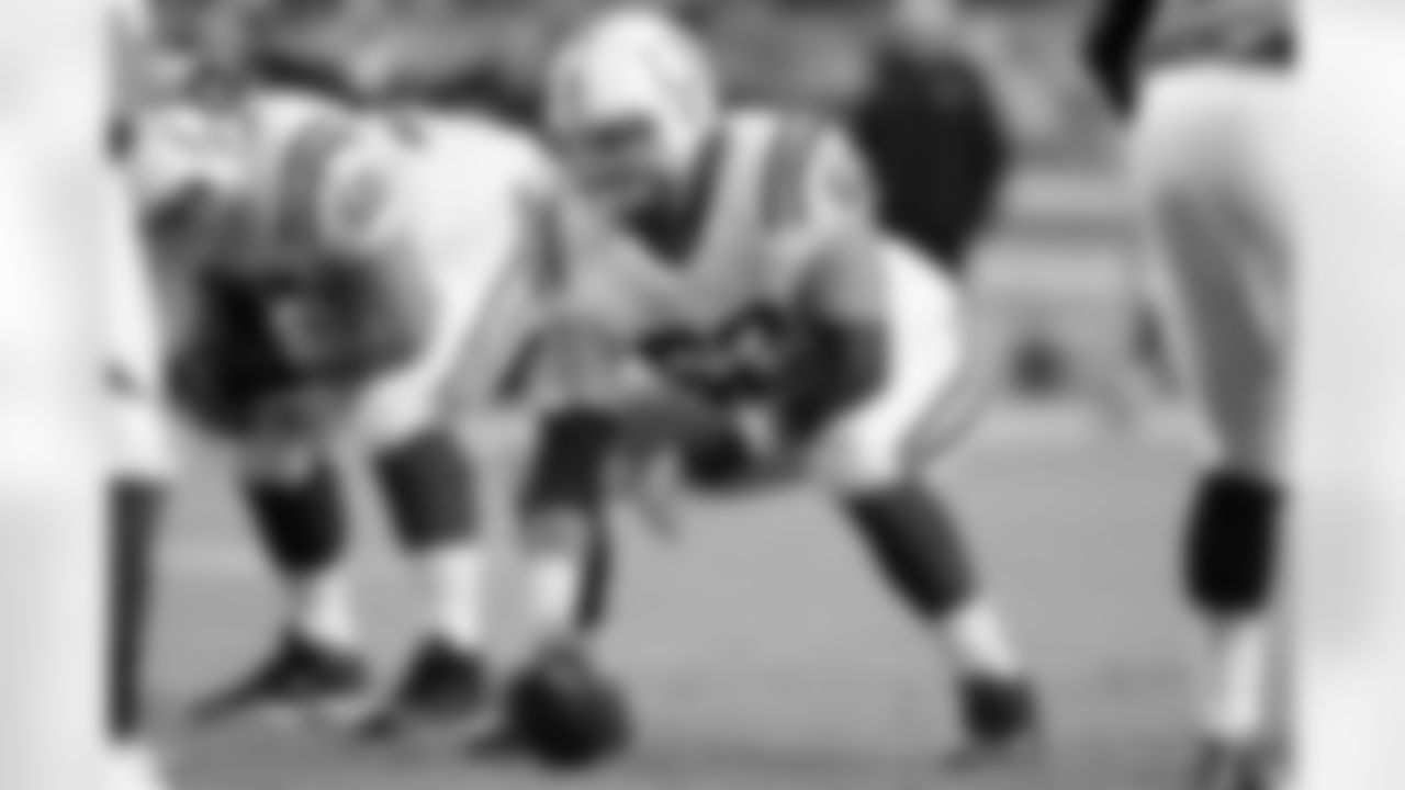 Khaled Holmes - C/G